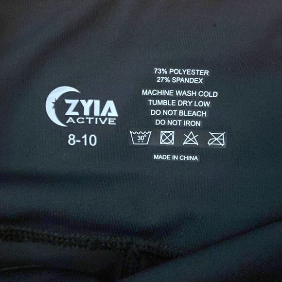 Zyia Active Rainbow Leopard Light n Tight Black Leggings Size 8-10 - Picture 3 of 4